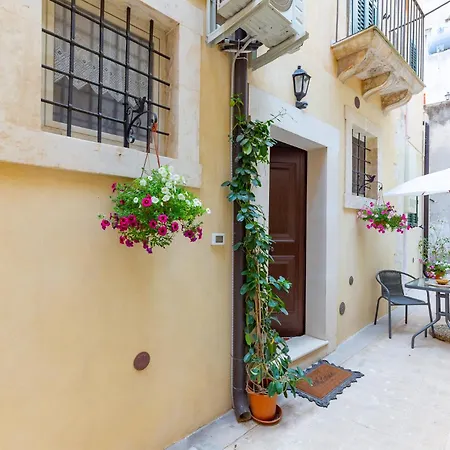 A Vanedda Holiday home Noto
